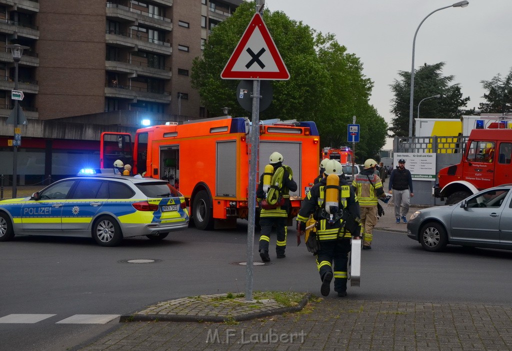 Feuer Koeln Porz Gremberghoven Oberstr P01.JPG - Miklos Laubert